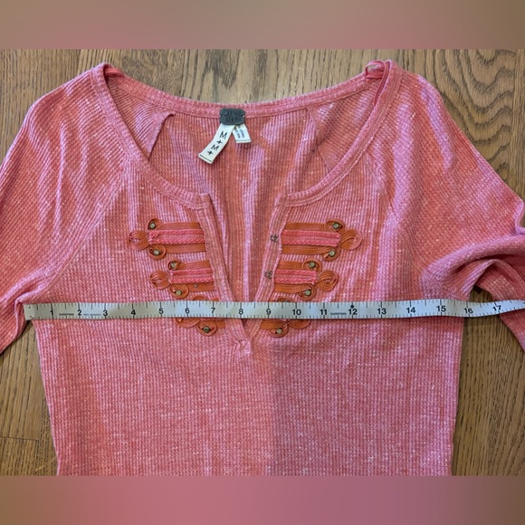 Free People We The Free Womens M Henley Pink Long Slv Stretch Shabby Waffle - Picture 7 of 7